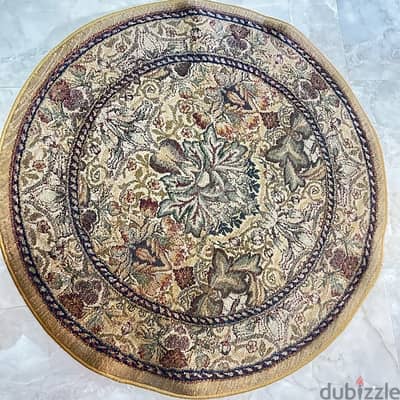 سجاده النساجون مدوره بحاله ممتازه