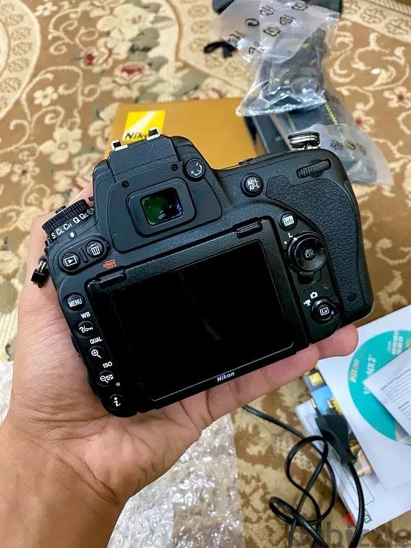 Nikon D75065055864563330122