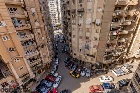 شقة للبيع 120 م سموحة (ش كمال صلاح الدين)