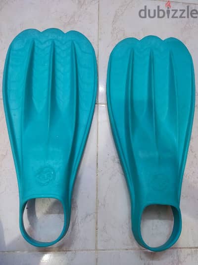 medium powerfin مقاس 41-43