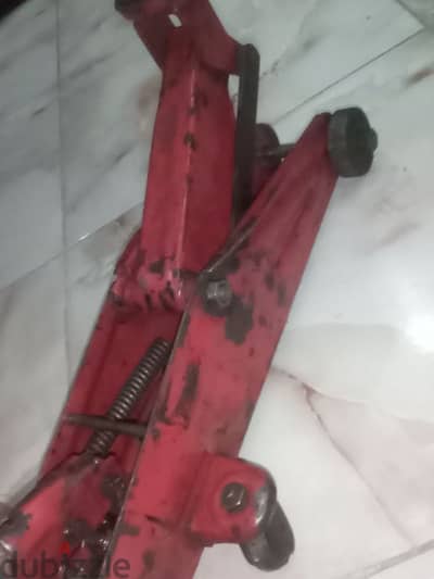 كوريك تمساح تقيل ٢ طن