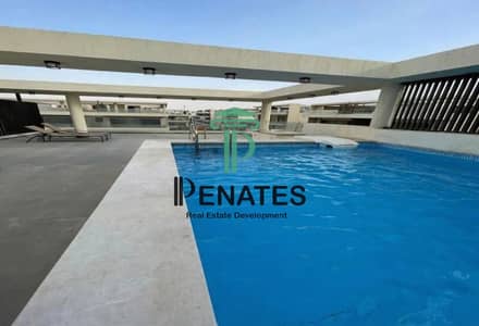 The largest penthouse currently available in Lake View with a private swimming pool