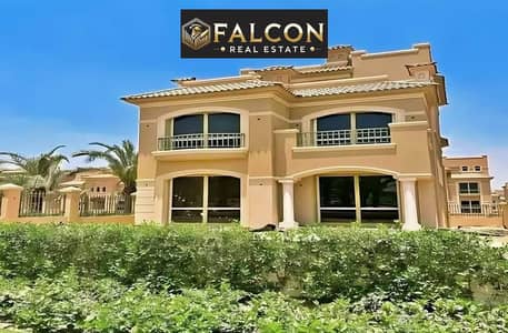 فيلا كورنر 4 غرف استلام فوري من لافيستا باتيو 5 الشروق دقايق من مدينتي و sodic east & city one el shorouk