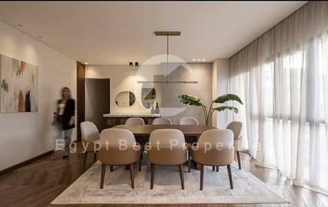 Duplex ready for viewing at any time, to be sold with air conditioners ...