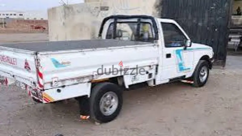 Light-Duty Moving Truck