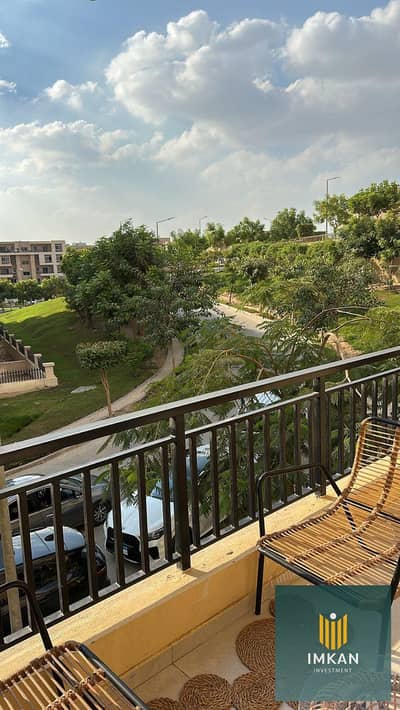 180 sqm apartment (3 rooms/3 bathrooms) for sale in installments in Taj City Compound
