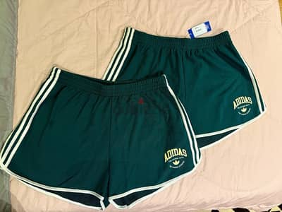 Adidas Emerald Green shorts (NEW)شورتات اديداس اوريجينال جديد