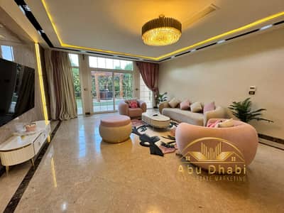 *للإيجار مفروش – فيلا فاخرة بمدينتي (نموذج B – ناصية – 1030 م²)**