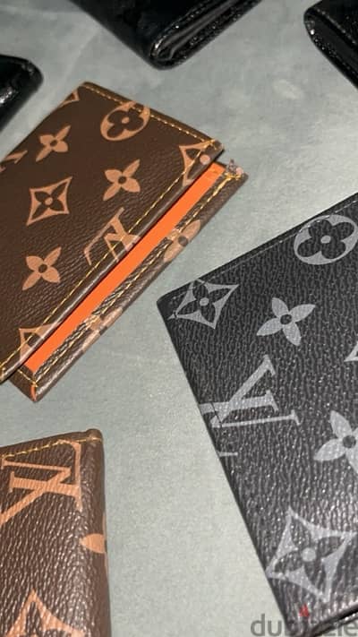 wallets محافظ محفظه