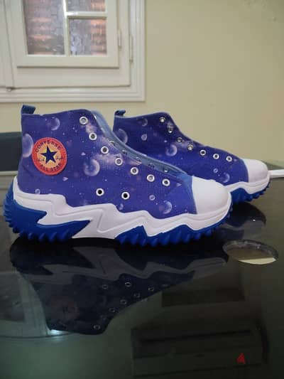 شوز جينز converse