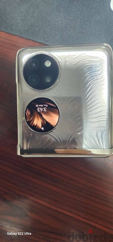 Huawei P50 pocket 512 ram 12 gold edition