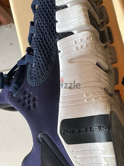 اسرعه البع Nike  حاله جايده shoes 44.5 size  حذاء نايك مقاس ٤٤. ٥