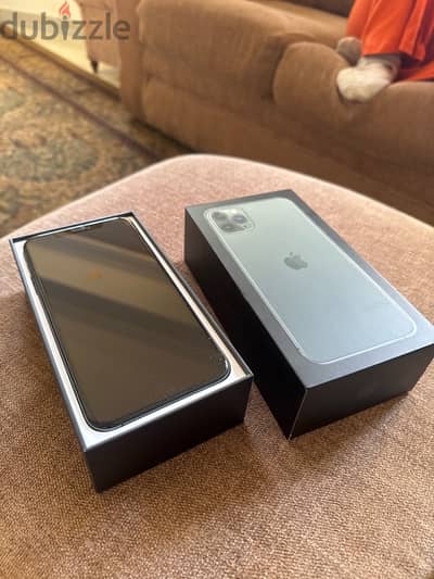 iPhone 11 promax 256 midnight green