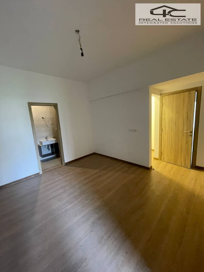 Apartment 136m for sale in fifth square marasem Fully finished with ac ...