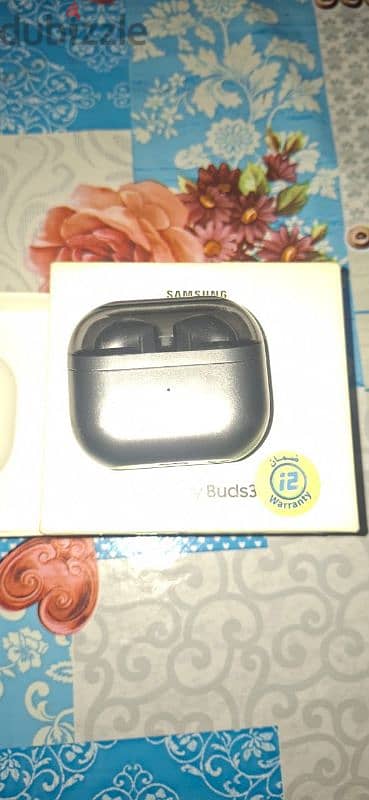 Samsung Galaxy Buds3 2