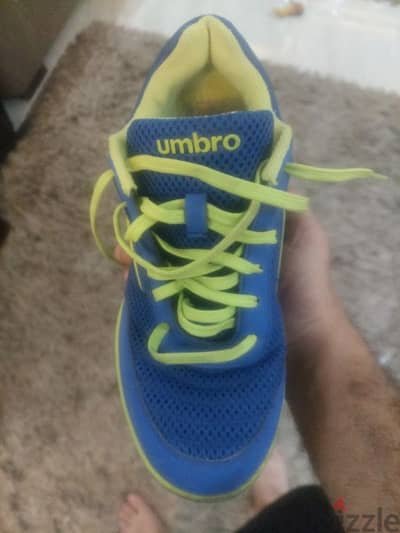كوتشى رياضى umbro original