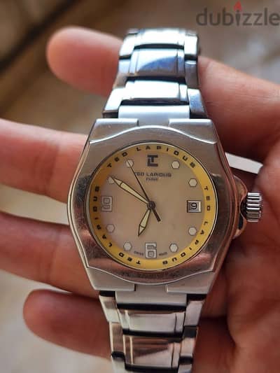 Swiss watches for sale ساعتين سويسري بسعر التصفية