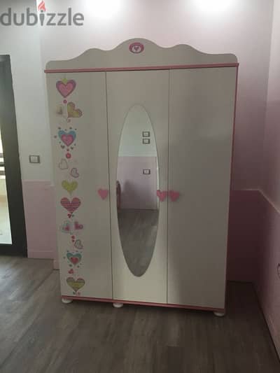 Princess 3-Door Wardrobe wz Dresser & Mirror, from Caploomba