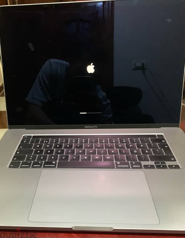 Mac book 1