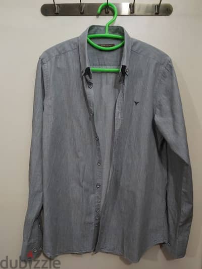 Dockland shirt  . . قميص من دوكلاند