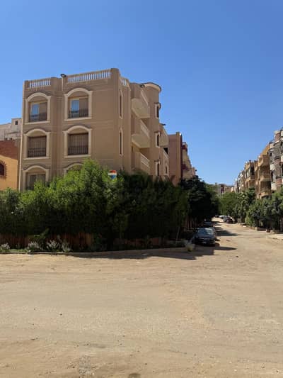 Residential Building for Sale – 6th of October City (4th District, 7th Neighborhood)