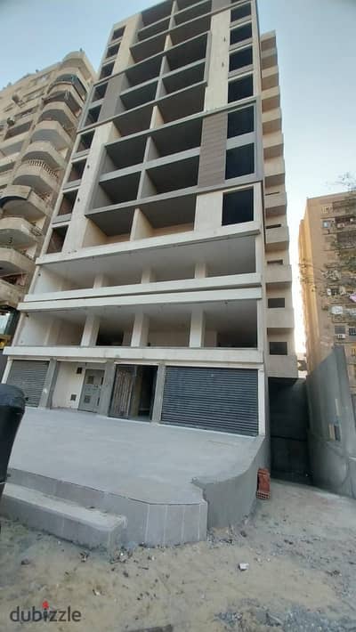 "A 800m² basement for sale, located on Mahdy Arafa Str, AT the end of Mustafa El-Nahas Str.