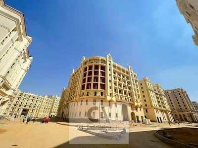 بسعر الكاش إمتلك شقه للبيع في قلب العاصمه استلام فوري مع تشطيب كامل | او بدفع مقدم 5% مع اقساط تصل الي 15 سنه مبني علي الطراز الفرنسي * Garden city *