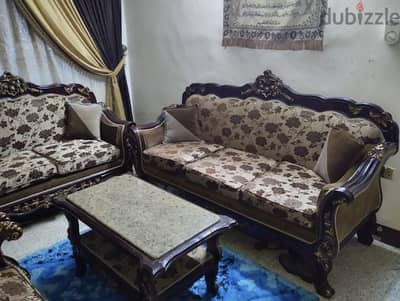 انتريه صالون عموله بحالة ممتازة جدا جدا