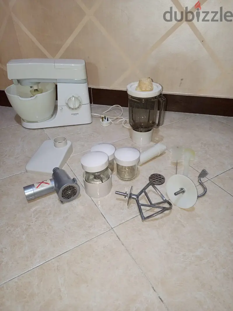 عجان Kenwood cheg موديل km201. كامل وارد الخارج اصلي لم يستخدم