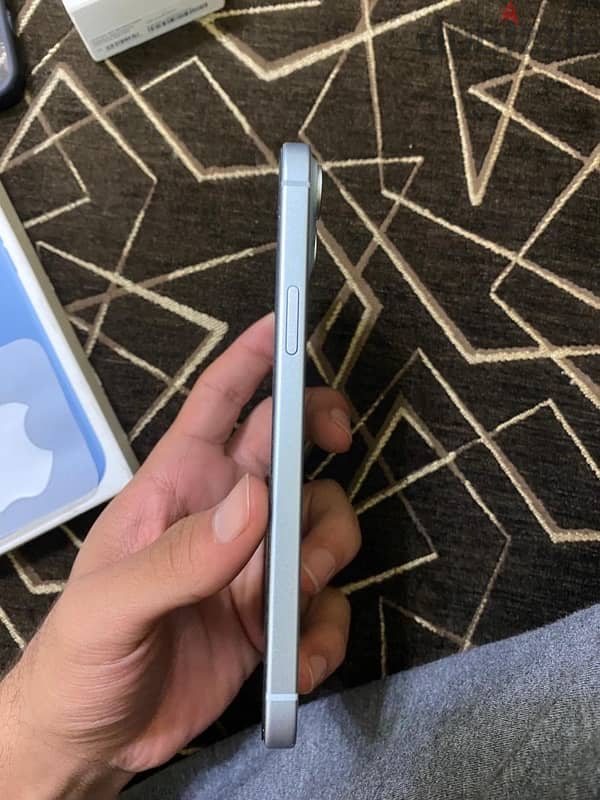 Iphone 15 plus 4