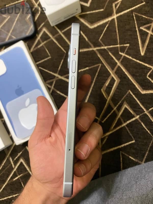 Iphone 15 plus 5