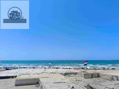 الشاليه الأبيض على البحر مباشر مدخل للشط ميكا درويش شهر العسل البيطاش العجمي الإسكندرية