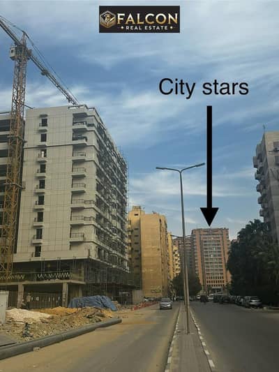 محل تجاري Retail ارضي استلام فوري و جاهز للتشغيل  علي الواجهه الرئيسيه دايركت علي شارع النزهه  امام City Stars Mall بمدينه نصر