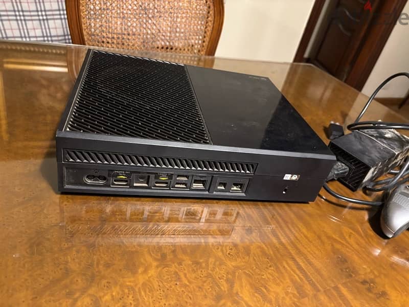 XBOX 1 - 500GB - Used 3