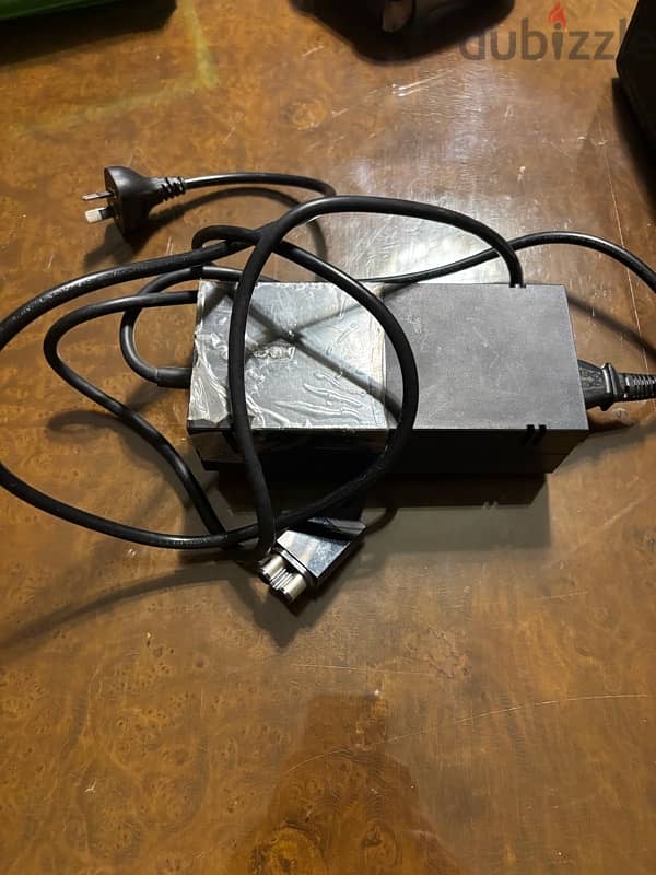 XBOX 1 - 500GB - Used 4