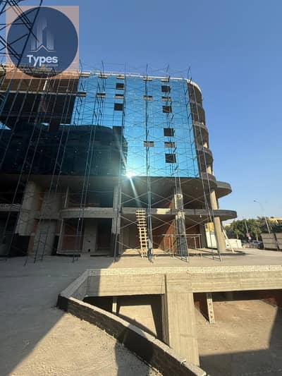 Administrative office with a prime view, next to Downtown View, Spectra Square, Sheikh Zayed. Down payment and remaining installments over 5 years