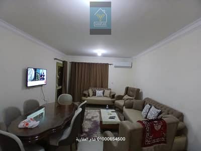 شقة مفروشة للايجار كومباوند جنة زايد ٢