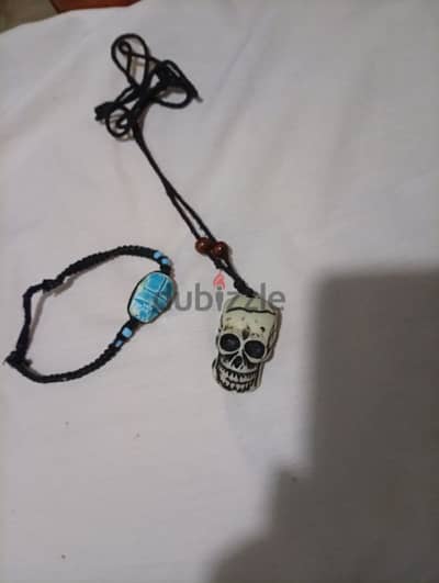 مجموعة حظاظات مع حتة (جمجمة جعرانى) ب 50 جنيه