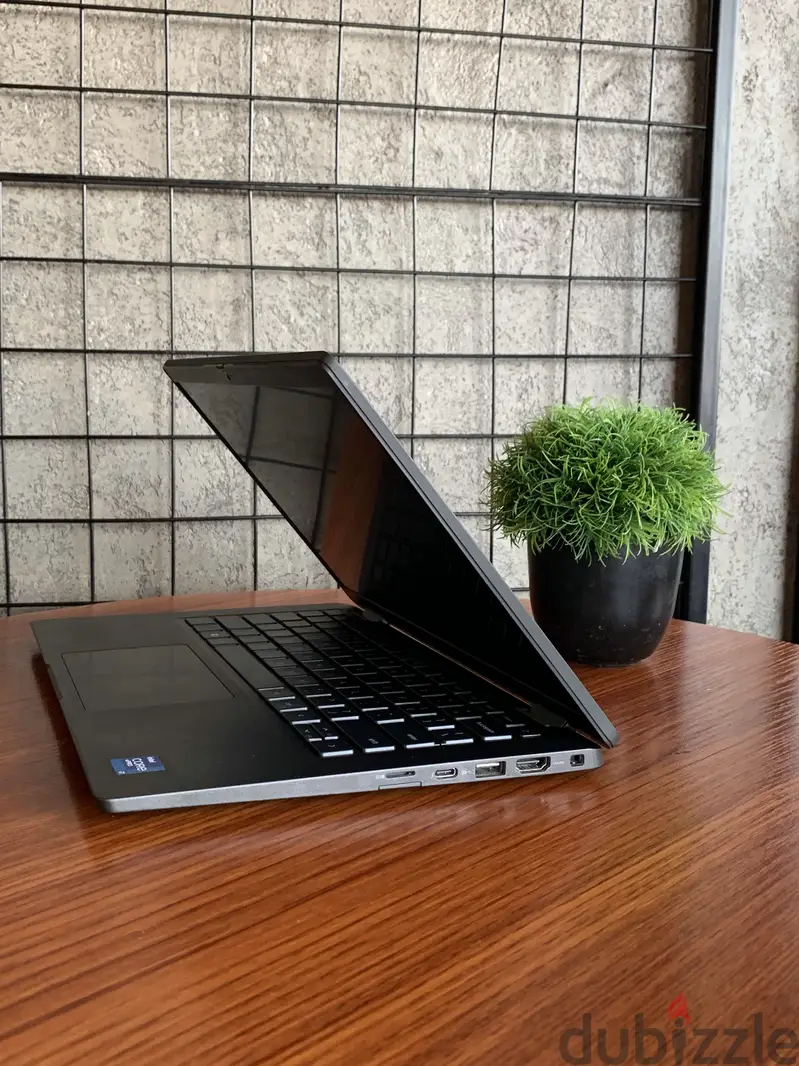 Dell Latitude 742065604273330435123