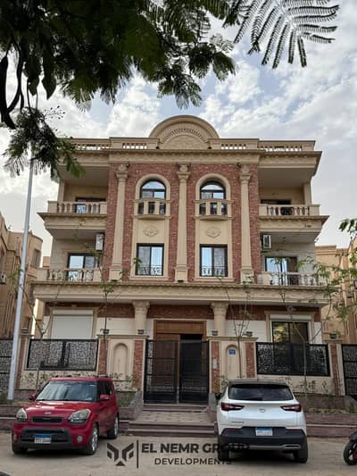 شقة للبيع في فيلات البنفسج ٨ - من المالك مباشرة-جاردن فيو شقة للبيع في فيلات البنفسج ٨ - من المالك مباشرة-جاردن فيو