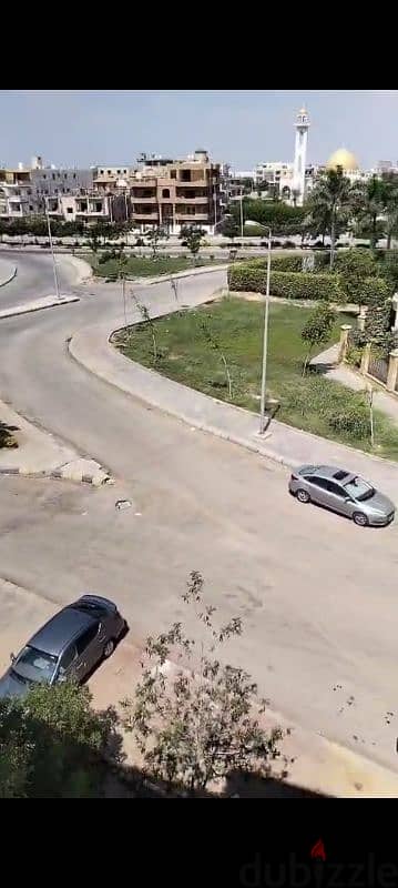 مدينة الشروق المنطقه الثامنه عمارات