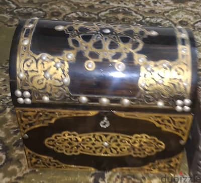 صندق مجوهرات خشب / علبة مجوهرات _ صندوق دهب خشب