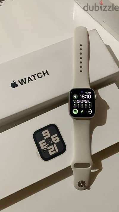 Apple Watch SE 2024 gen2 ساعة ابل