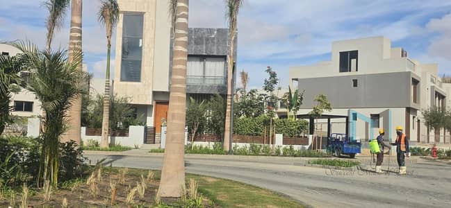 سكاي فيلا ريسيل للبيع بمساحة 319 متر – خصم 50% كاش – 3 غرف نوم – كمبوند فينشي – العاصمة الإدارية الجديدة
