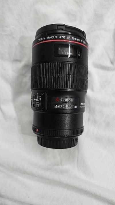 canon ef 100mm red ring