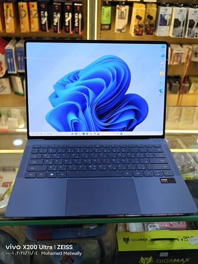 Huawei laptop x pro core ultra 9 185H مدعوم بالذكاء الصناعي مودل 2025