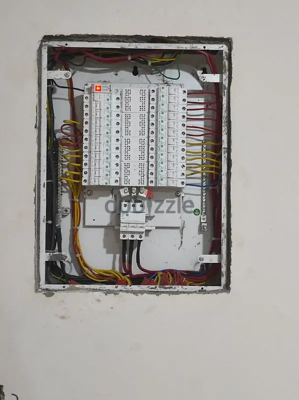 كهربائيّ65567590191745125