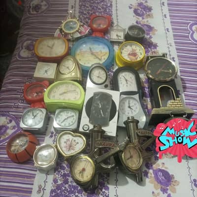 ساعات ومنبهات ماركات مختلفه