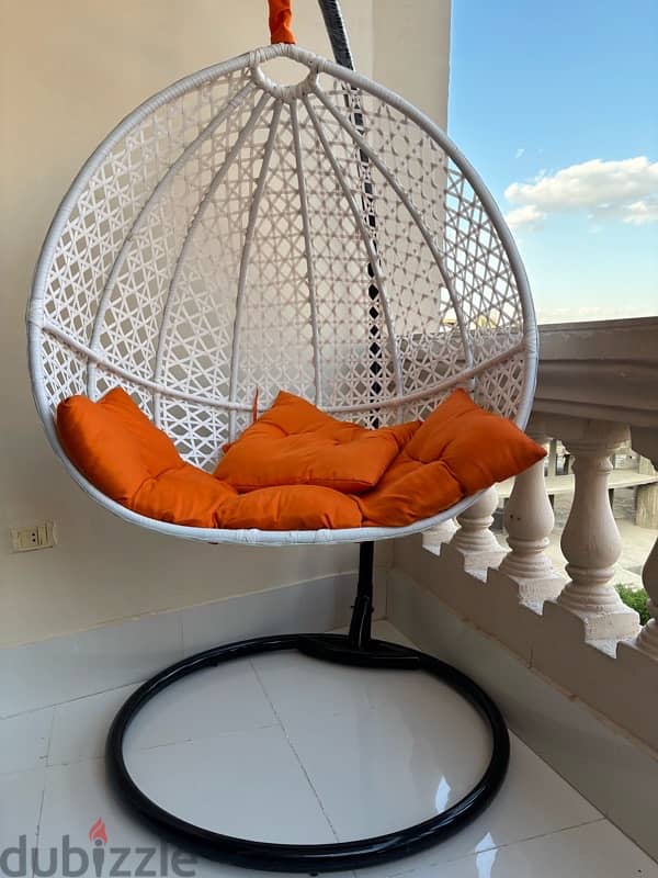 a swing chair 1
