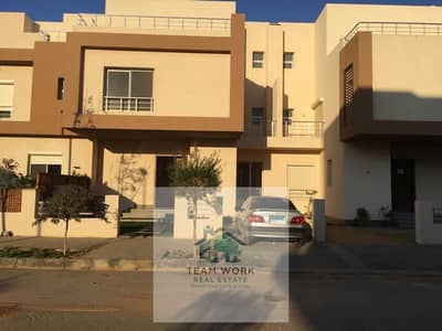Townhouse for sale in Grand Heights compound, on the Dahshur Link Road, prime location.